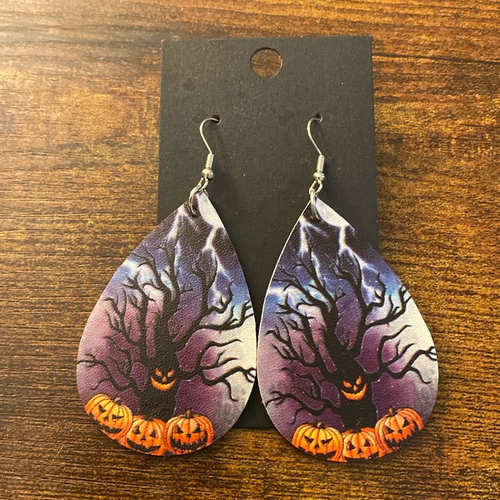 Jack-o’-lantern and Spooky tree leather dangle earrings